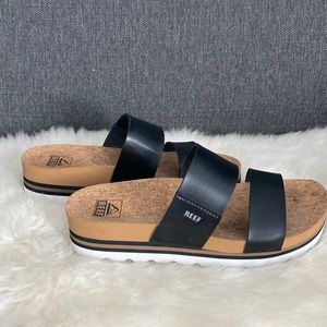 Reef Women’s Cushion Vista Hi Slide Sandal